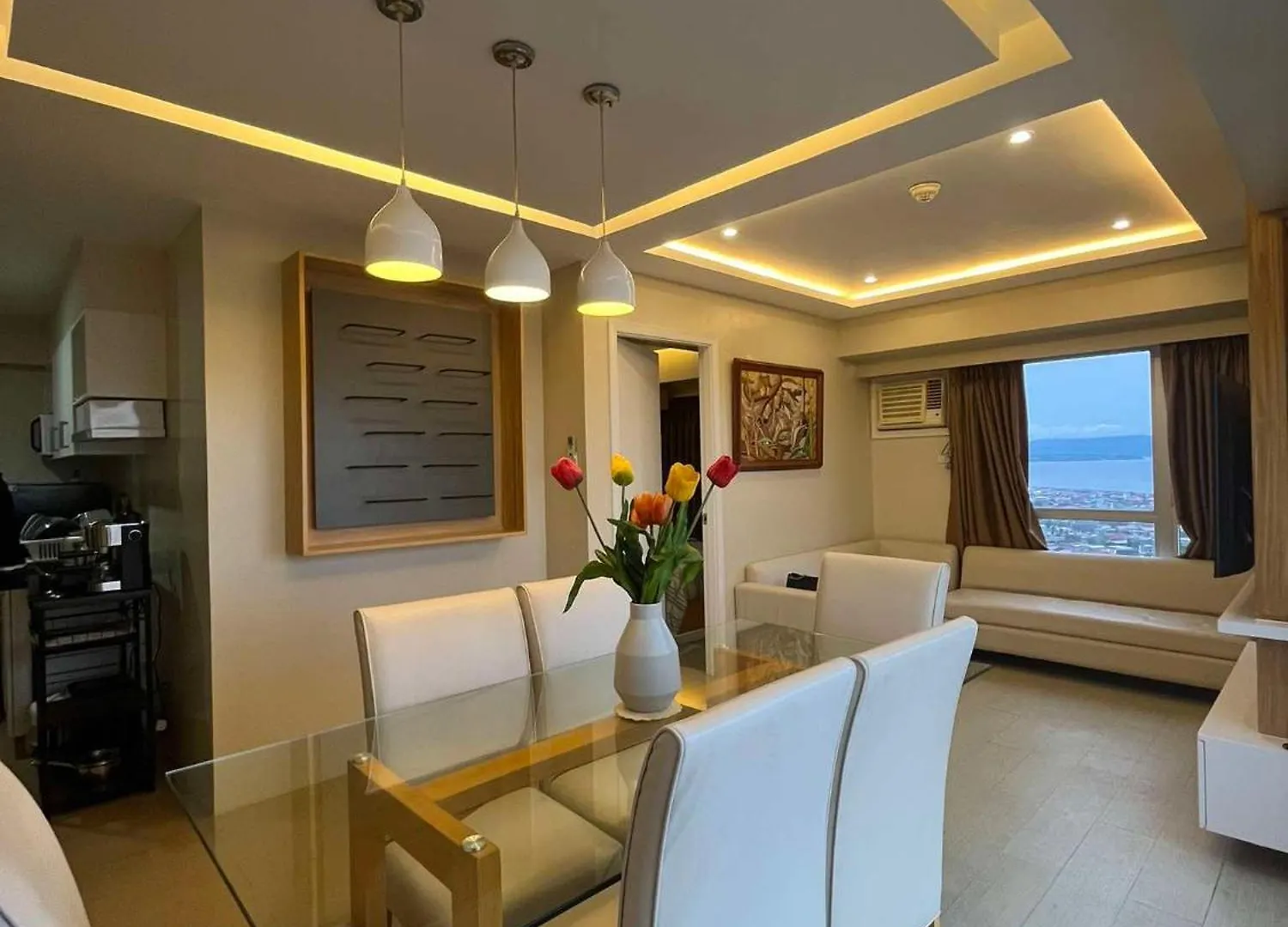 Avida Towers Condo Near Peoples Park And Roxas Night Market Davao City 0*,  필리핀