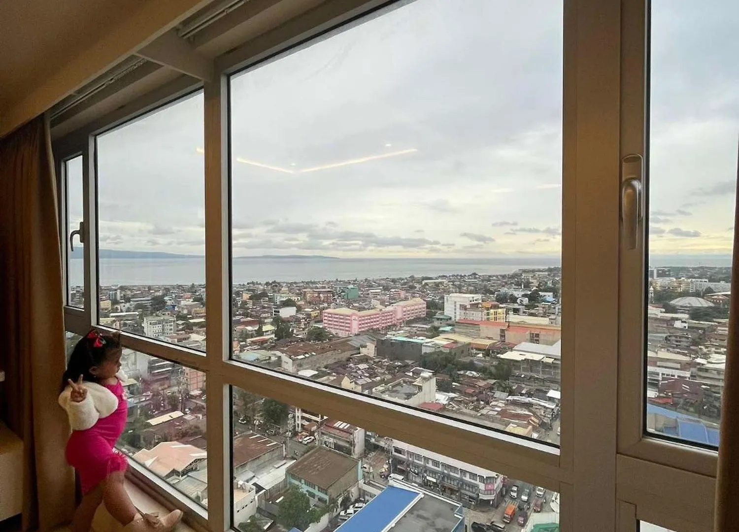Avida Towers Condo Near Peoples Park And Roxas Night Market Davao City 0*,