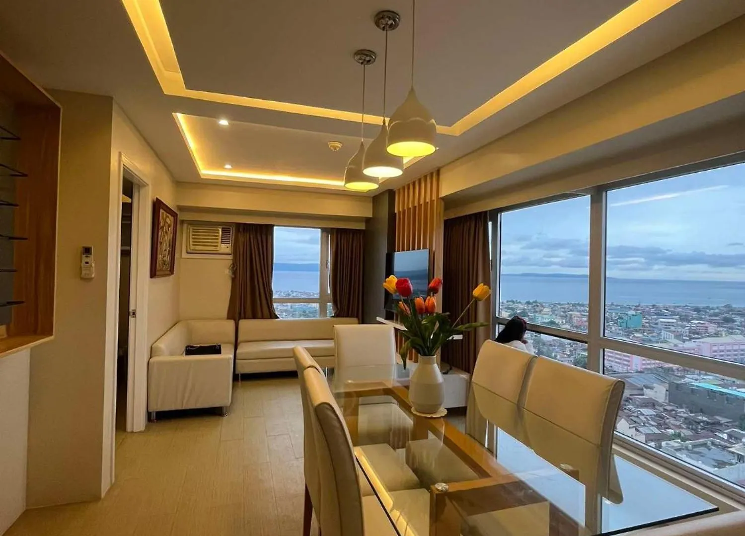 Avida Towers Condo Near Peoples Park And Roxas Night Market Davao City