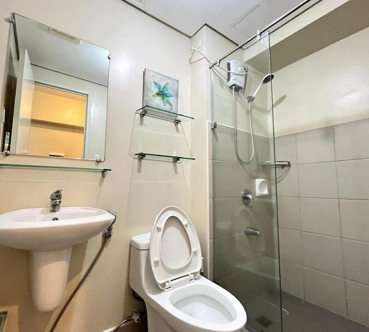 Avida Towers Condo Near Peoples Park And Roxas Night Market Davao City 필리핀